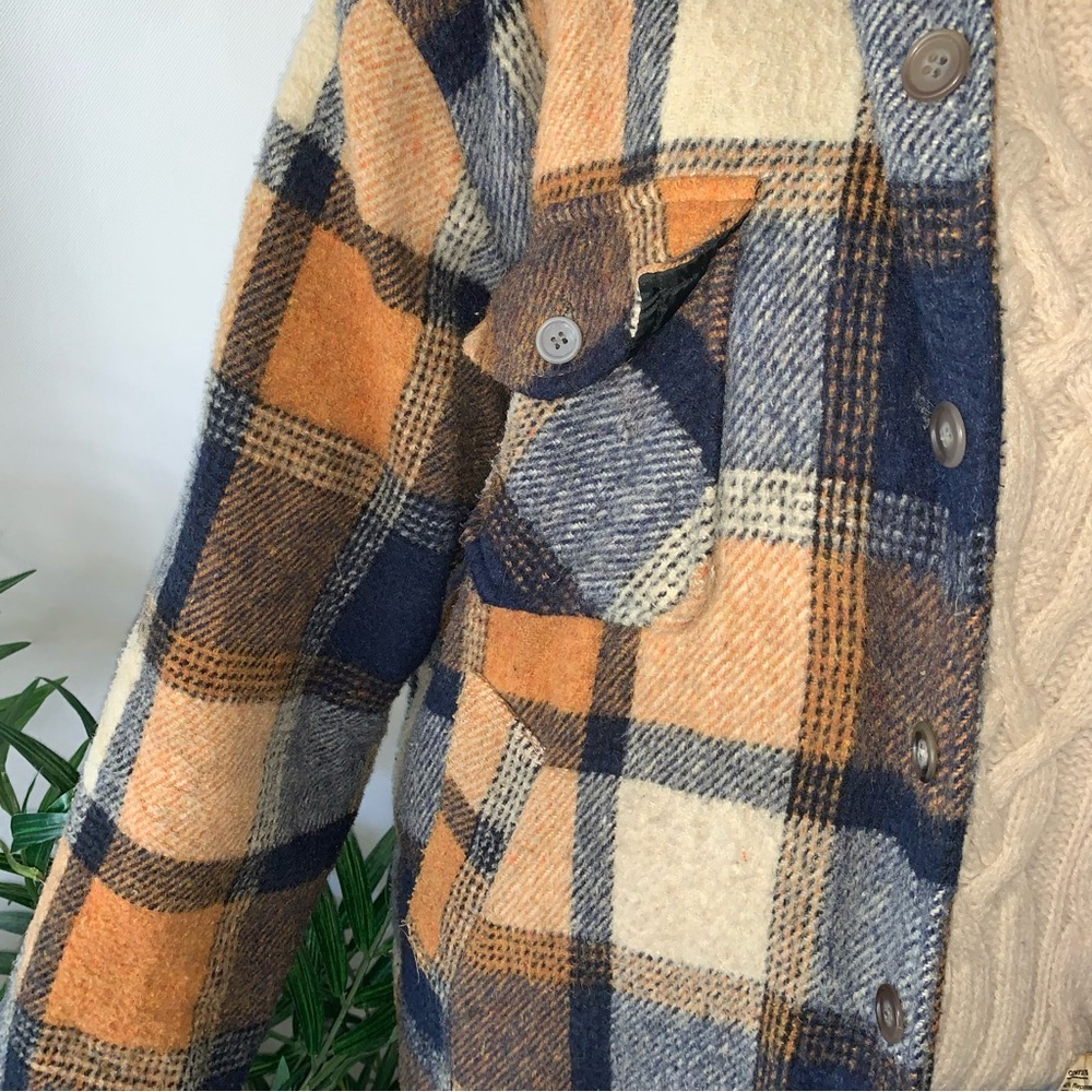 v i n t a g e :: Plaid Wool Lined Barn Coat Shacket Fleece - Picture 12 of 14